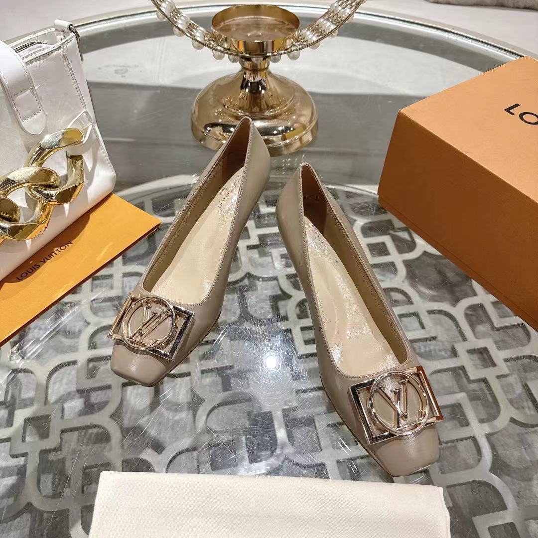 Women's high heels
